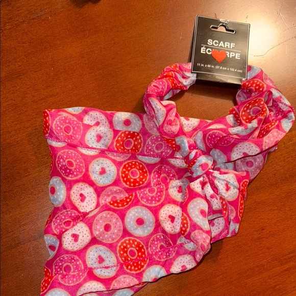 Colorful Donut Patterned Bundle, 6 items included, NWT
Socks not included - Picture 5 of 12